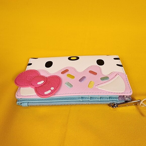 Loungefly Sanrio Hello Kitty Cupcake Sprinkle Sweet Treats Flap Wallet NEW - Picture 9 of 13